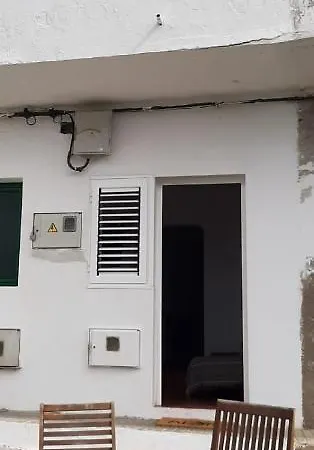 Orpegue, Primera Linea De La Playa 아파트